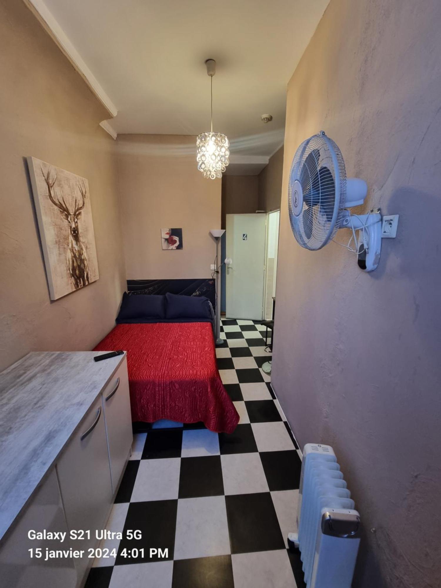 Hotel Des Allees Marseille Rum bild
