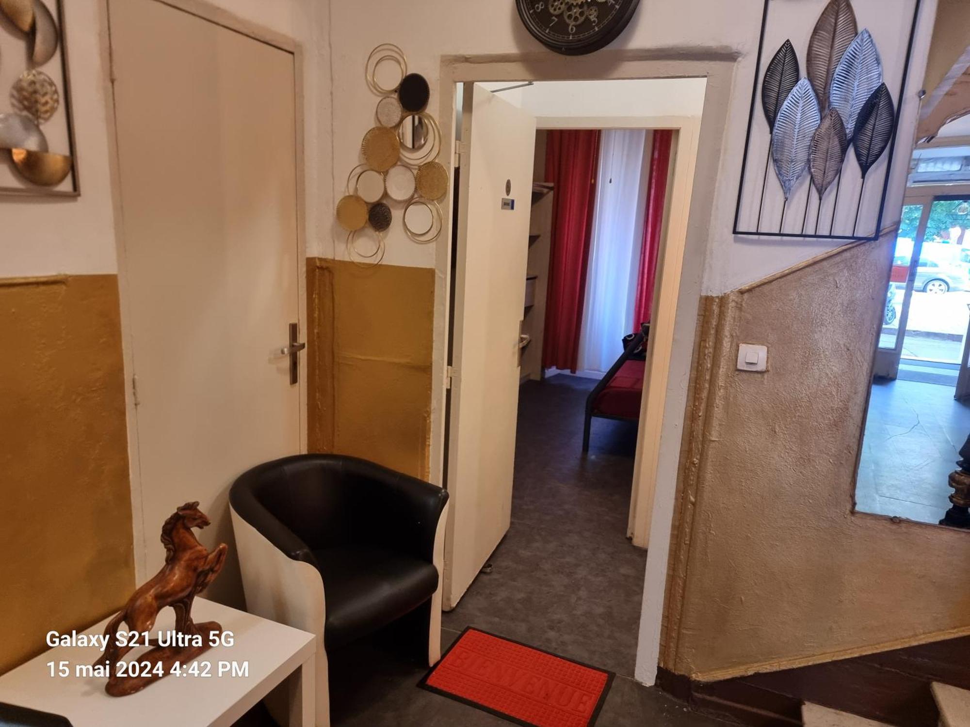 Hotel Des Allees Marseille Rum bild