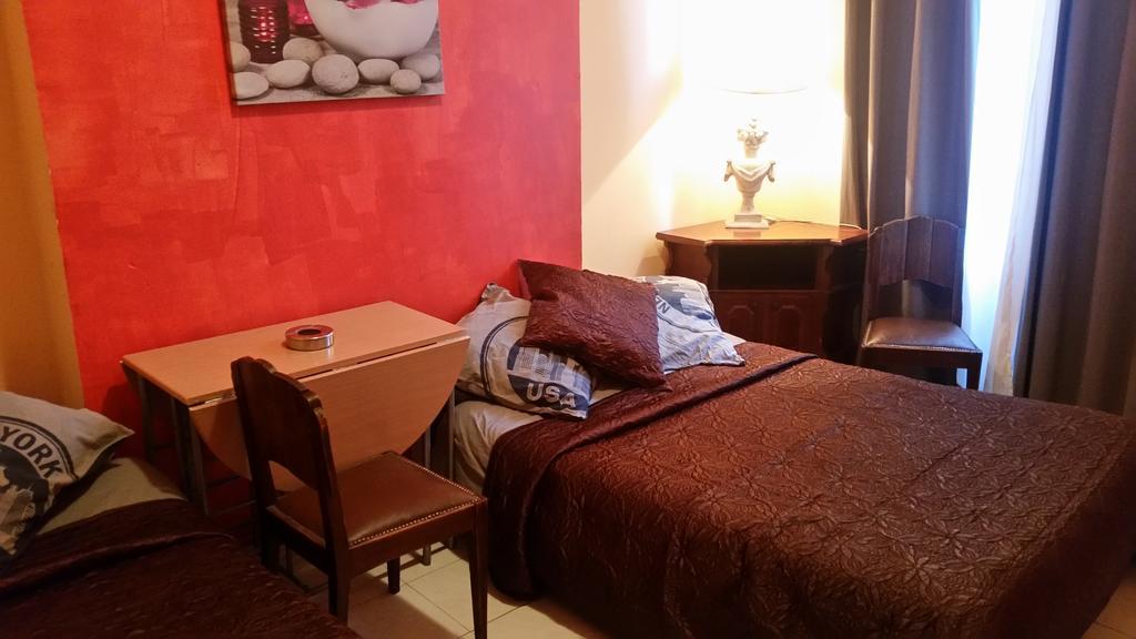 Hotel Des Allees Marseille Rum bild