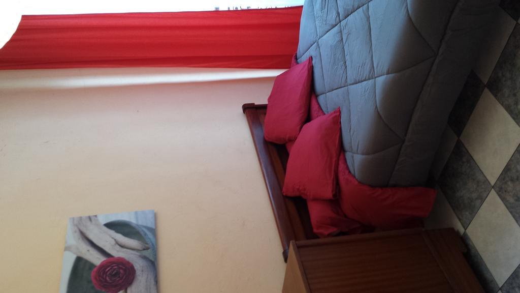 Hotel Des Allees Marseille Rum bild